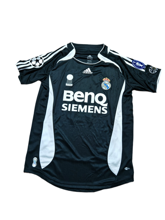 Ronaldo Real Madrid 2006 2007 Away Shirt